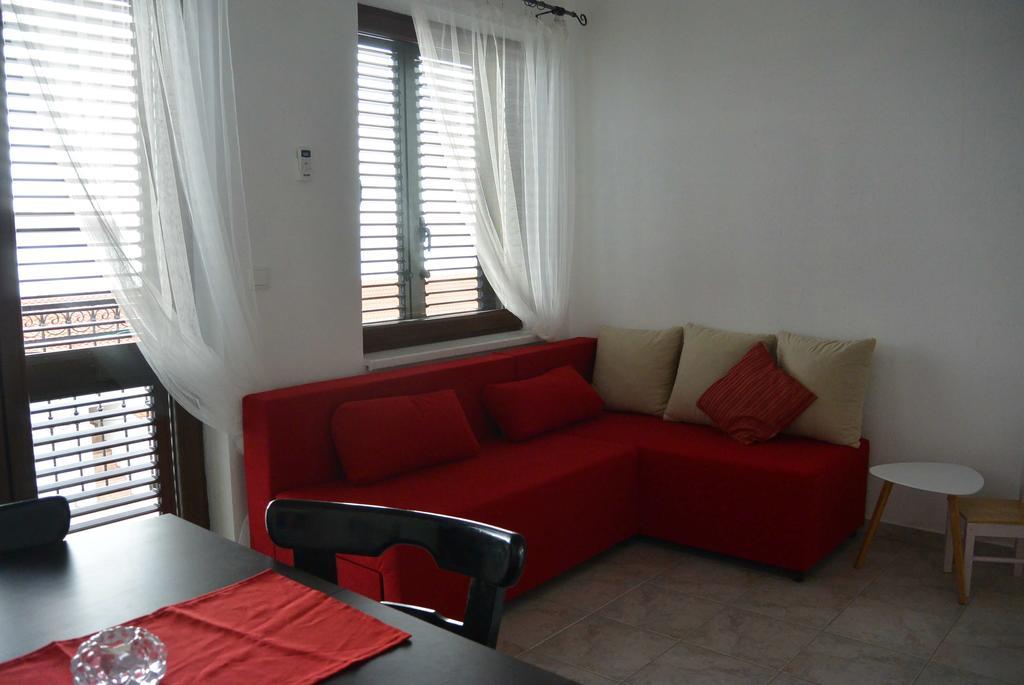 Familia Apartment *