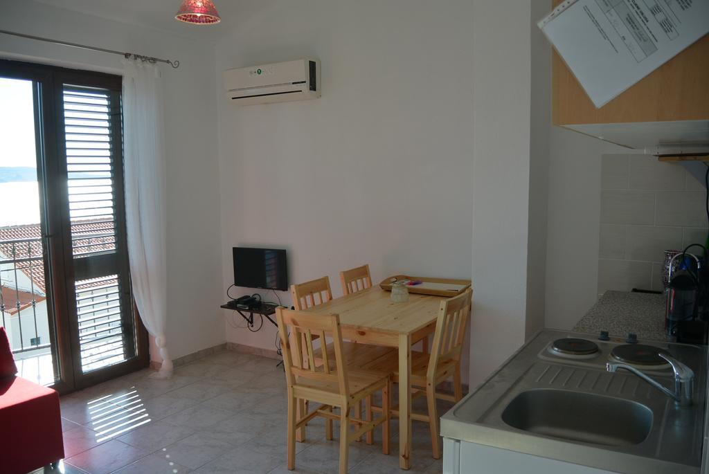 Familia Apartment Prizna