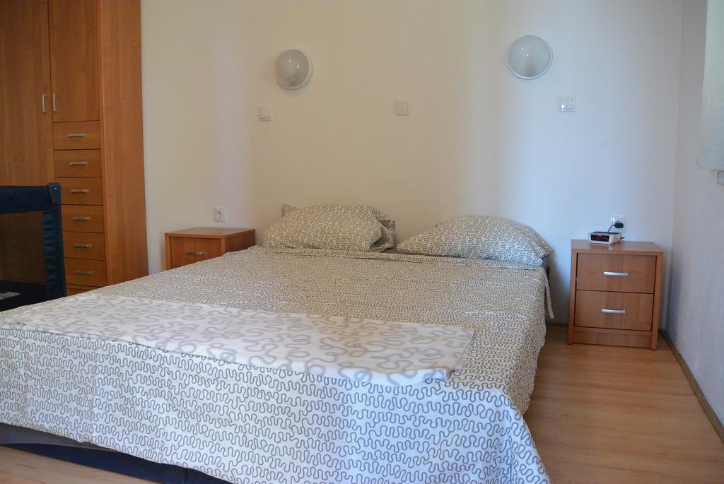 Apartment Familia Prizna